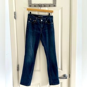 Levi’s jeans-  Mid rise skinny size 4